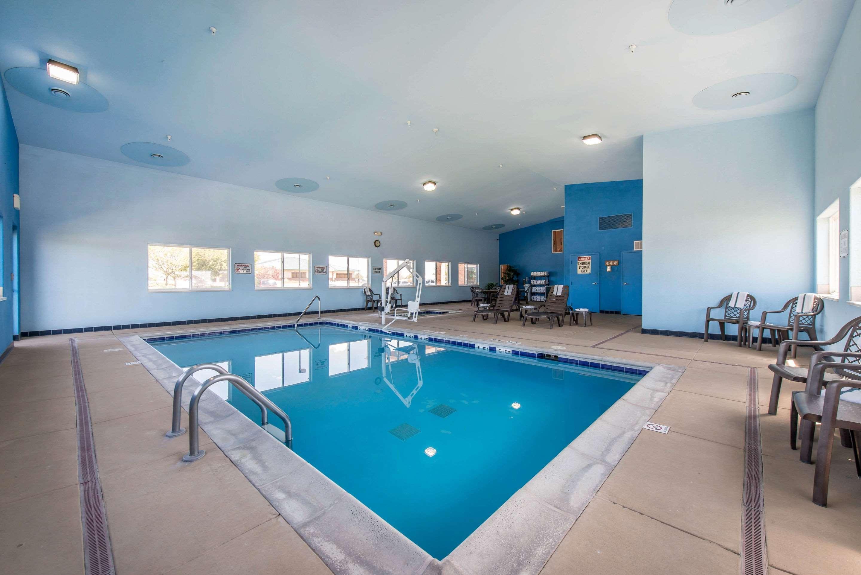 Quality Inn Burlington Bagian luar foto